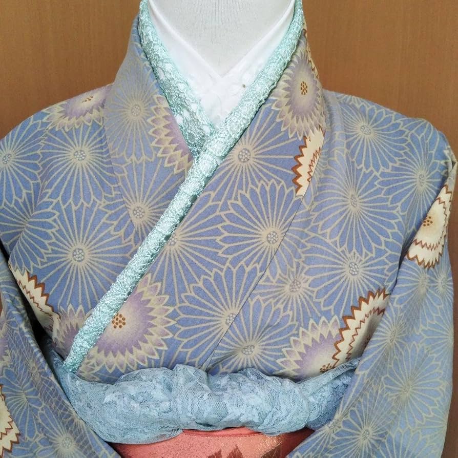 12　値下げしました　 婦人用　小紋と長襦袢のセット 12 値下げしました 婦人用 小紋と長襦袢のセット - メルカリ